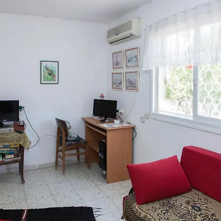 Stella Maris Hosting Apartment Haifa Exterior photo